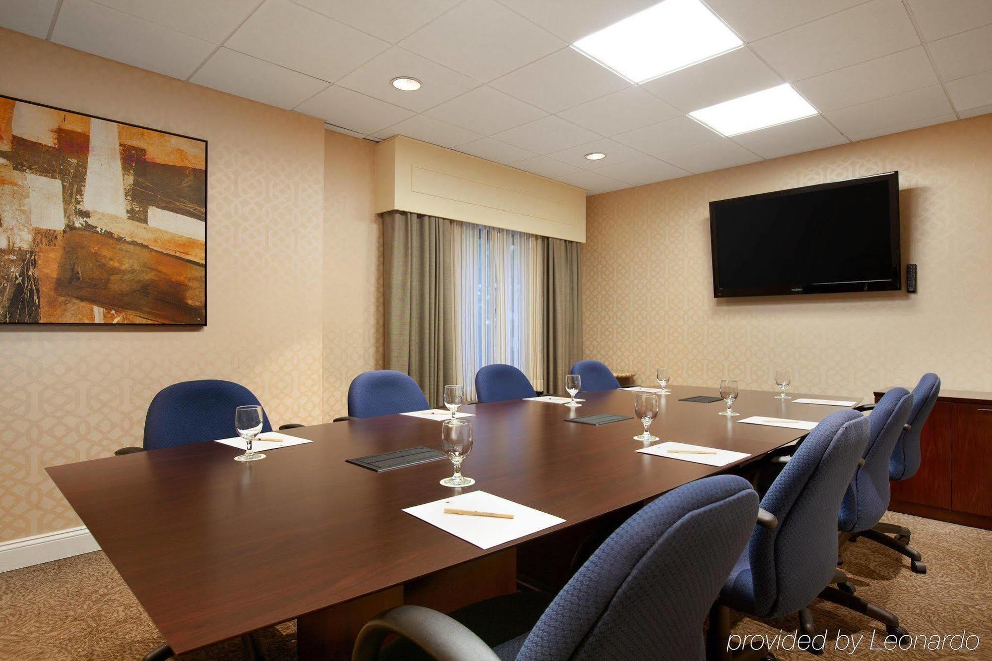 Doubletree By Hilton Hotel Boston - Bedford Glen Екстериор снимка