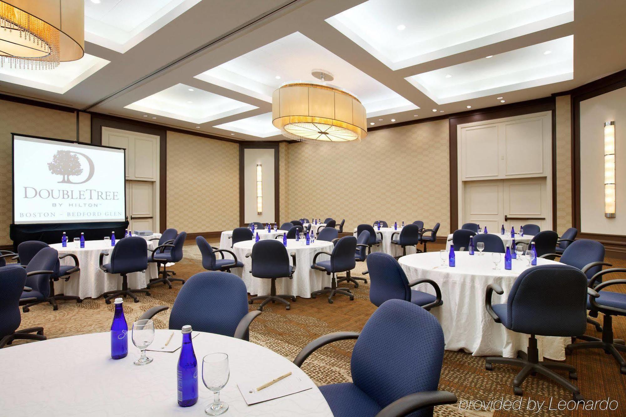 Doubletree By Hilton Hotel Boston - Bedford Glen Екстериор снимка